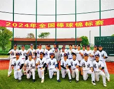 棒球夜战：漓江银狐队绝杀滇池猎隼队，速度优势明显经验成为胜负手